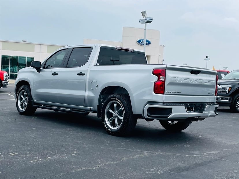 2022 Chevrolet Silverado 1500 - Image 5
