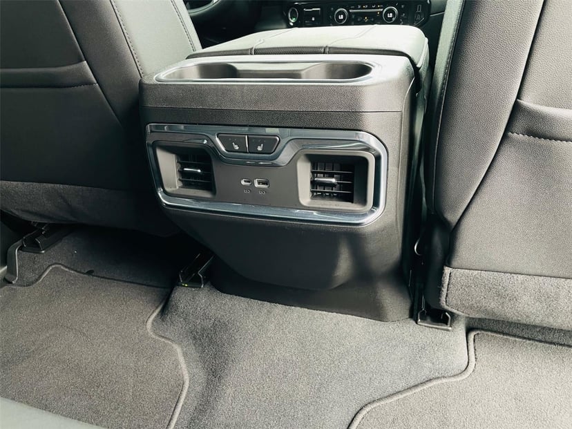 2025 Chevrolet Silverado 2500HD - Image 25