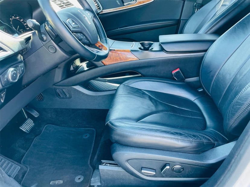 2016 Lincoln MKX - Image 9