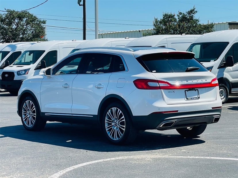 2016 Lincoln MKX - Image 3