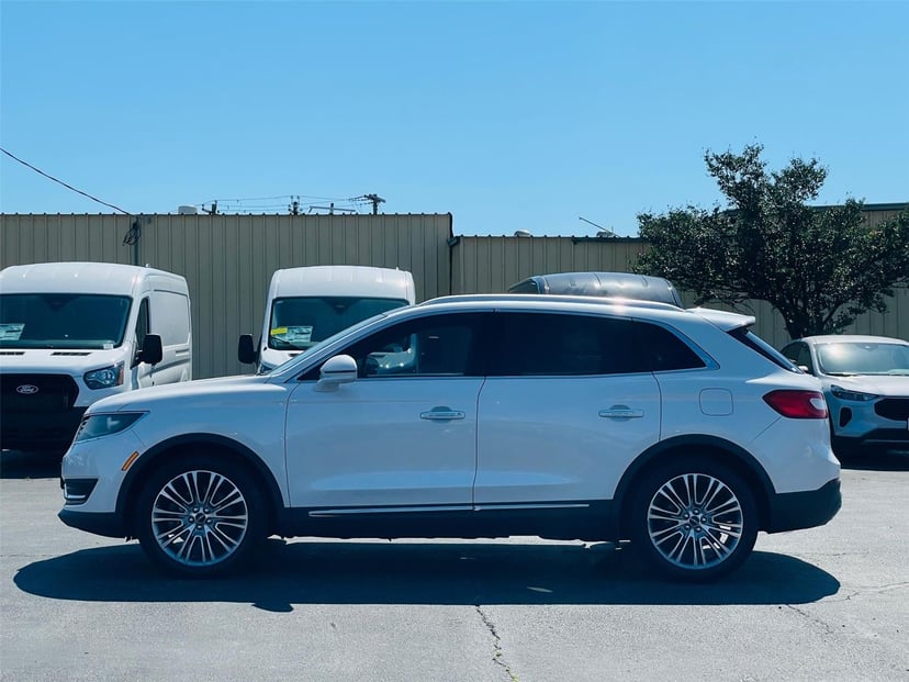 2016 Lincoln MKX - Image 4
