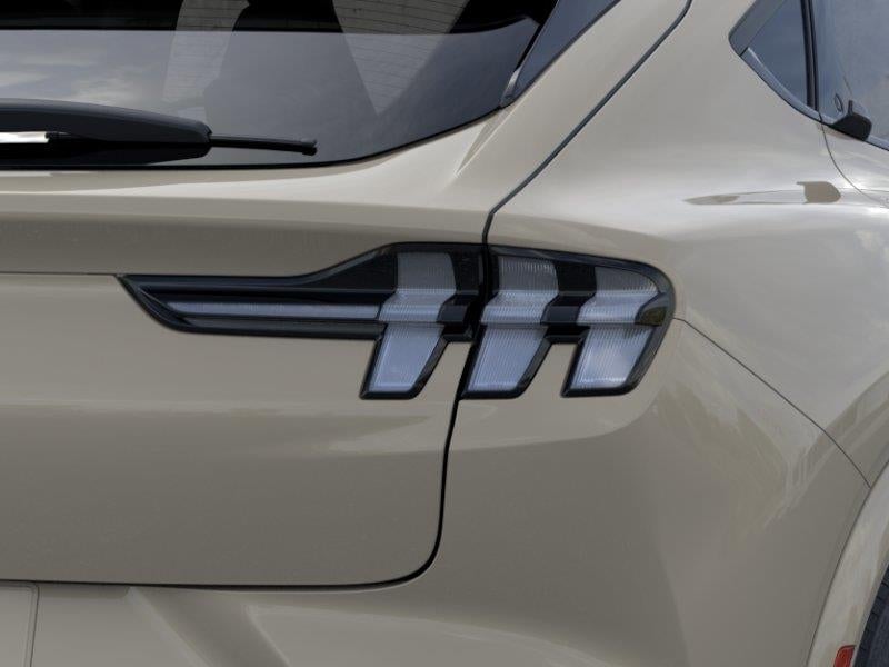 2026 Ford Mustang Mach-E - Image 21