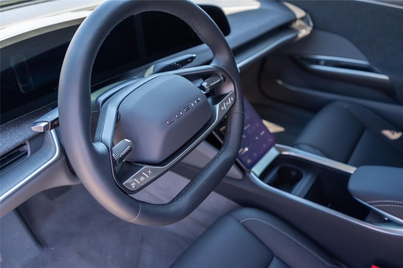 2025 Lucid Air - Image 8