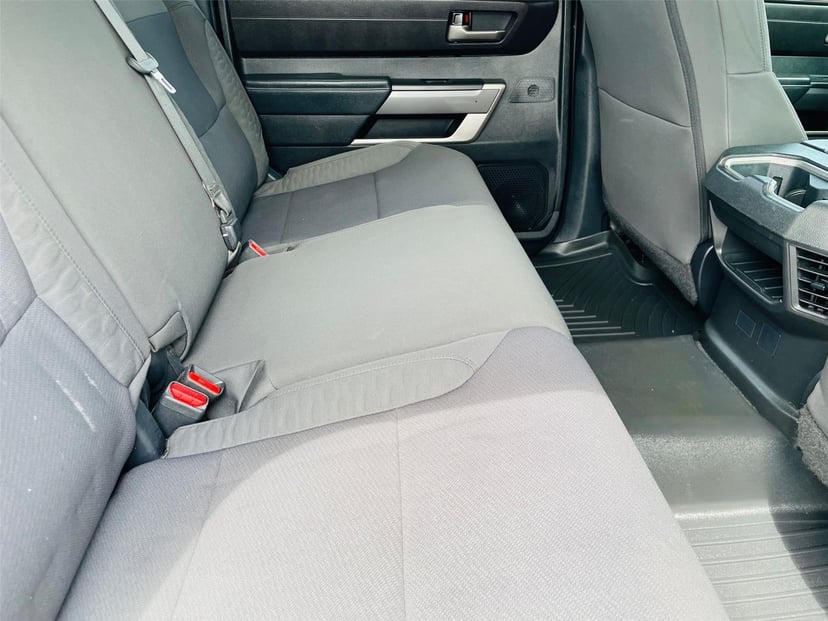 2022 Toyota Tundra - Image 20