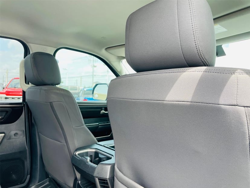 2022 Toyota Tundra - Image 21