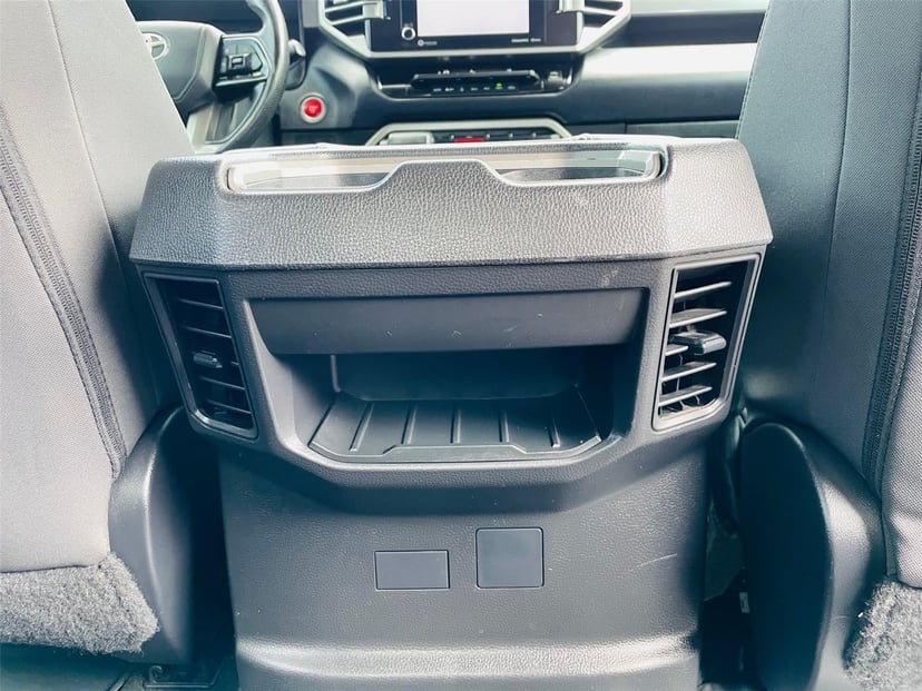 2022 Toyota Tundra - Image 22