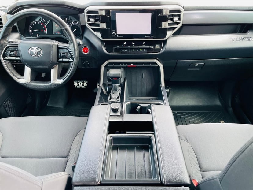 2022 Toyota Tundra - Image 23