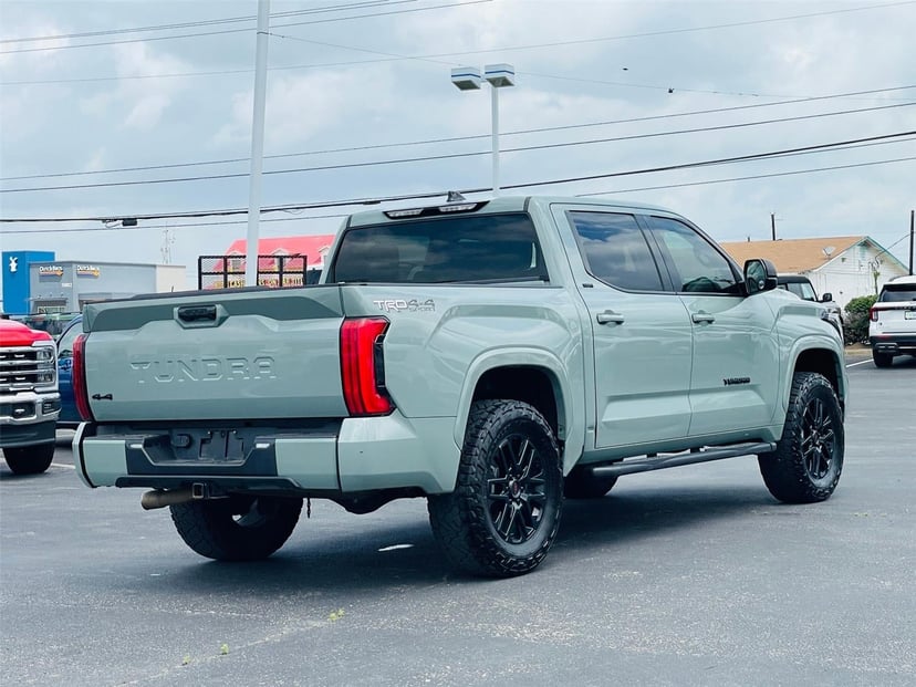 2022 Toyota Tundra - Image 4