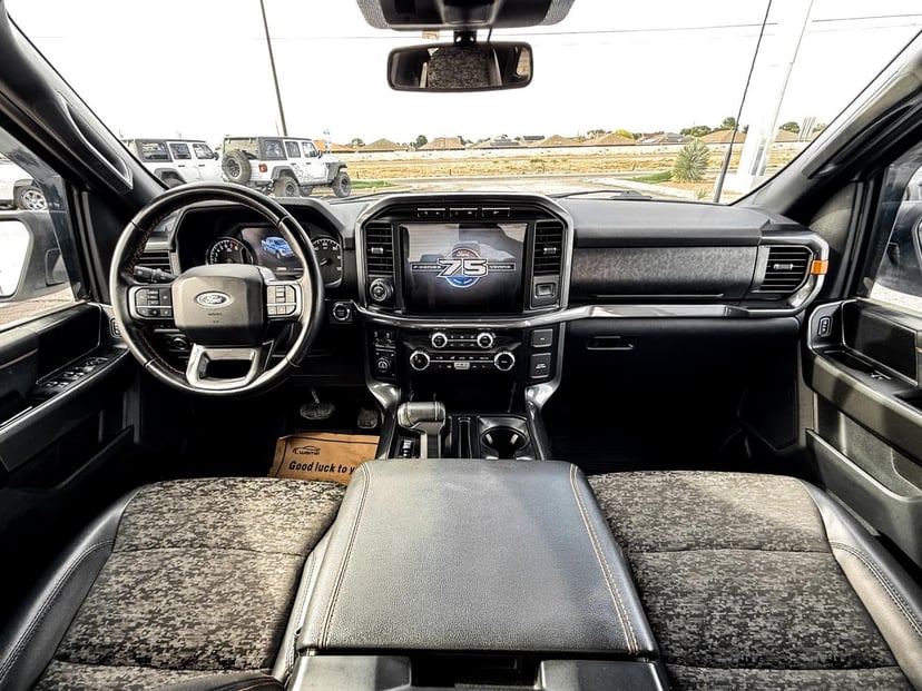 2023 Ford F-150 - Image 12