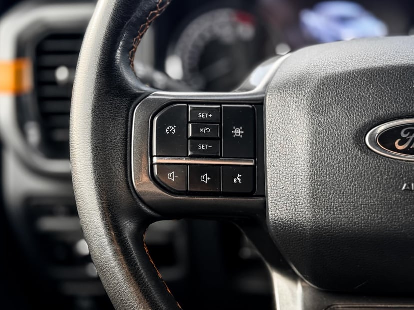 2023 Ford F-150 - Image 13