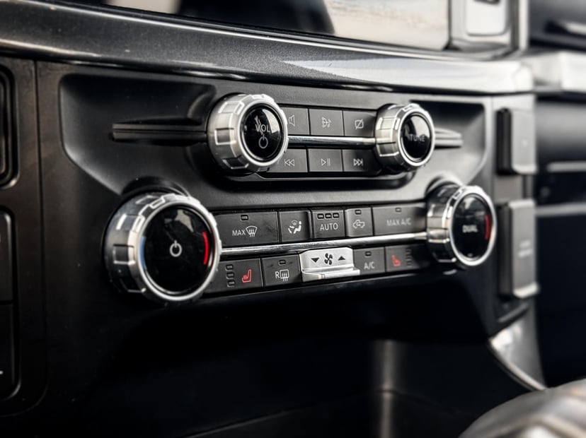 2023 Ford F-150 - Image 18