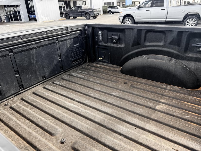 2023 Ford F-150 - Image 22