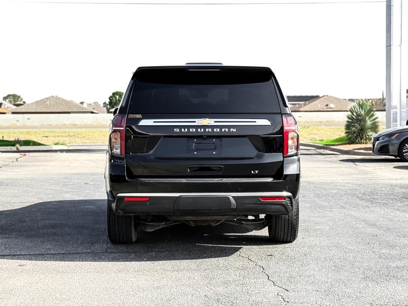 2022 Chevrolet Suburban - Image 6