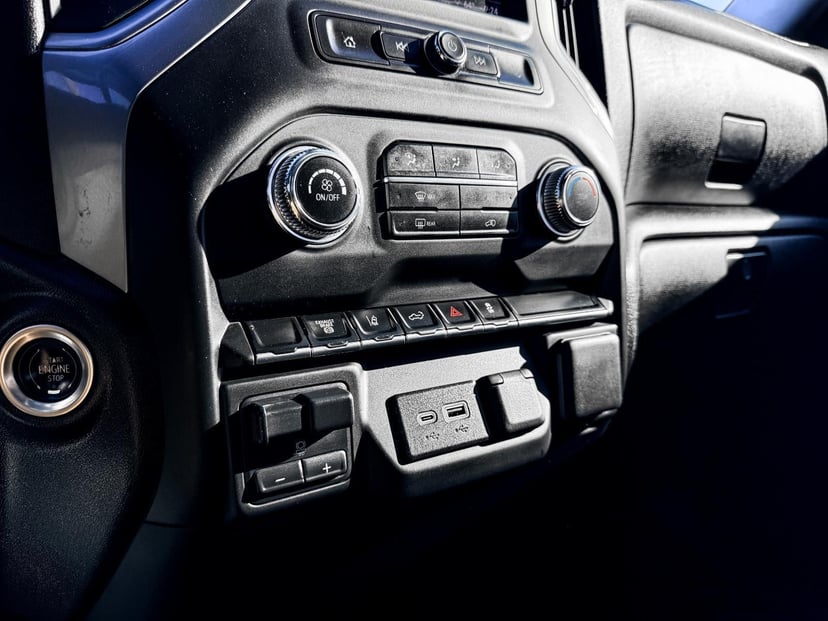 2024 GMC Sierra 3500 HD - Image 14