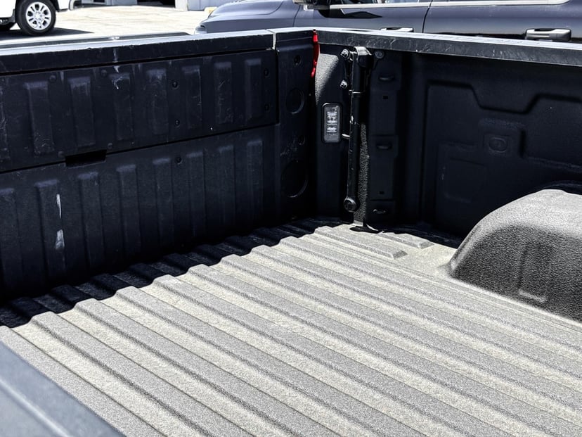 2025 Chevrolet Silverado 1500 - Image 11
