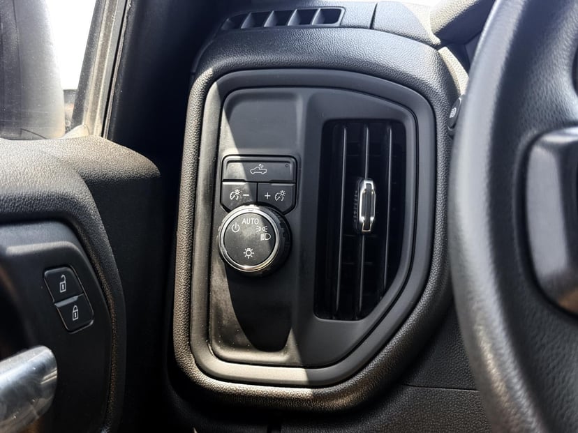 2024 Chevrolet Silverado 1500 - Image 16