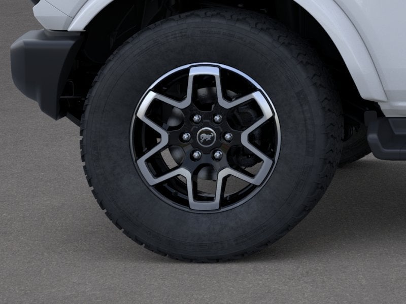 2026 Ford Bronco - Image 21