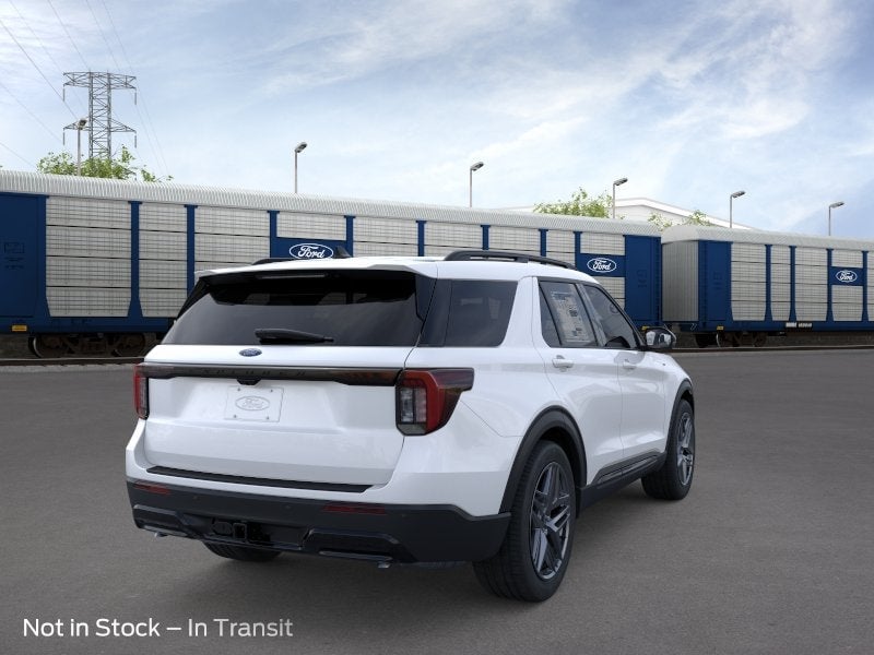 2026 Ford Explorer - Image 8