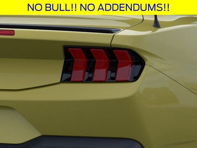 2025 Ford Mustang - Image 22