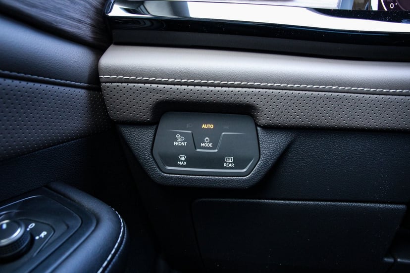 2026 Volkswagen Atlas - Image 16
