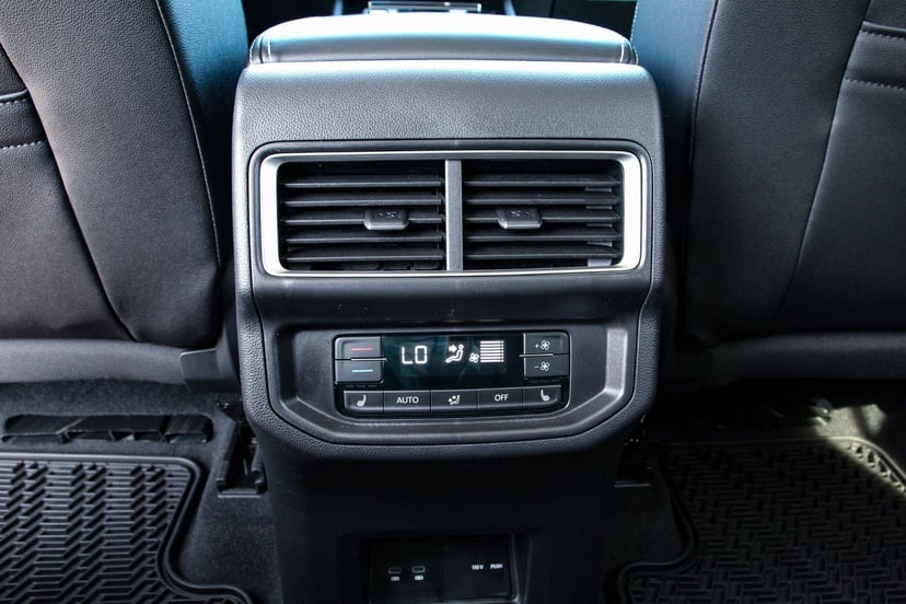 2026 Volkswagen Atlas - Image 28