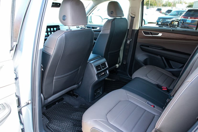 2026 Volkswagen Atlas - Image 29