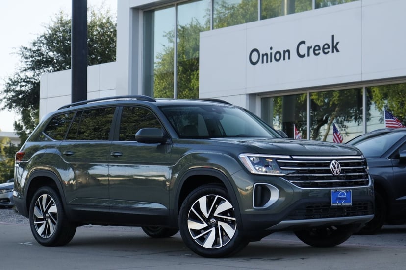 2026 Volkswagen Atlas - Image 1