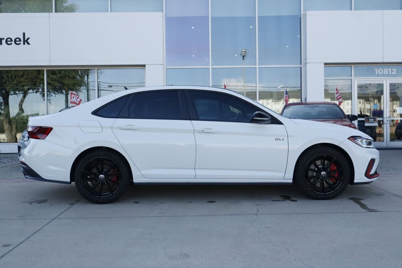 2026 Volkswagen Jetta GLI - Image 2