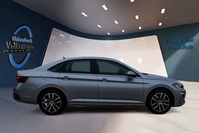 2026 Volkswagen Jetta - Image 4