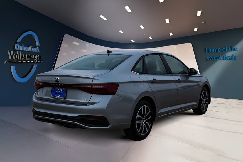 2026 Volkswagen Jetta - Image 5